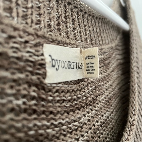 UO By Corpus Crop Knit Sweater (M) - Picture 7 of 7